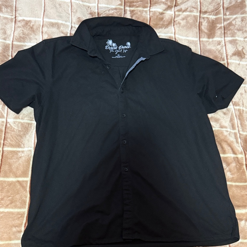 Men's Black Casual Button Down Shirt